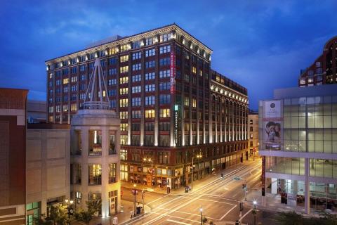 Embassy Suites 02